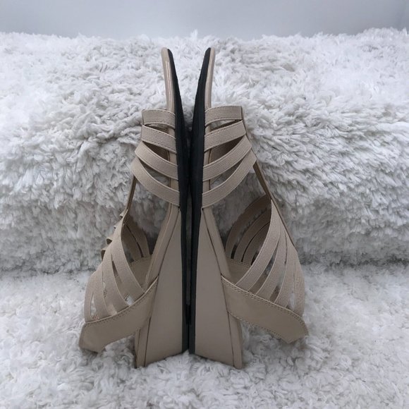 LIFE STRIDE Sandals Womens 9.5M YOURS Taupe Tan Beige Wedge‎ Flats Soft System - Picture 5 of 7